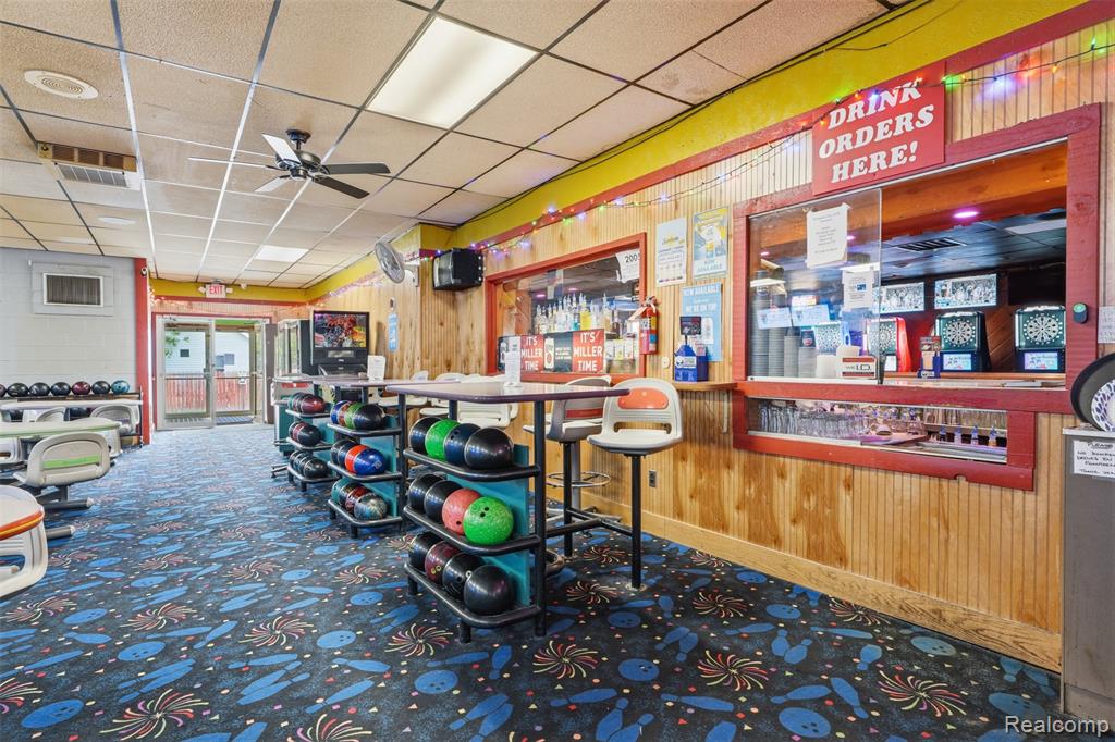 9455 Main Street, Whitmore Lake, MI 48189 — Photo 15