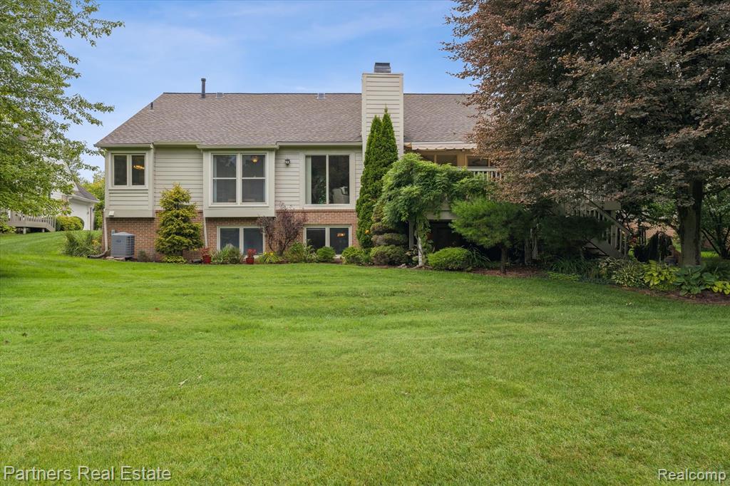 4757 Roundtree Drive, Brighton, MI 48116 — Photo 53