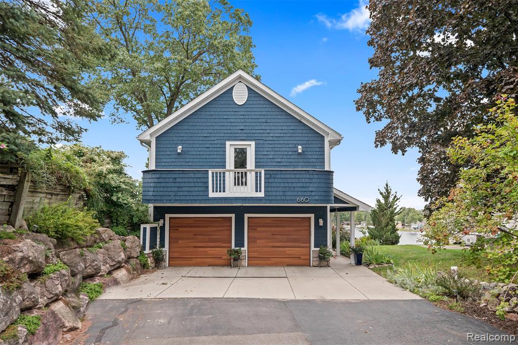 660 Garland Road, Ortonville, MI 48462 — front exterior