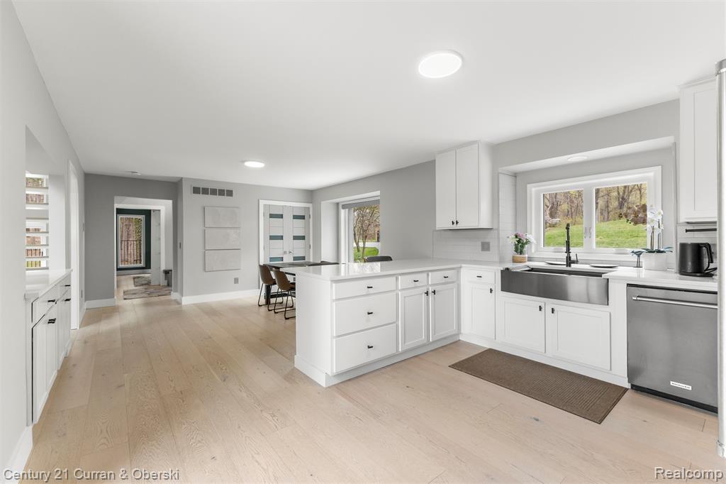 10459 Hyne Road, Brighton, MI 48114 — Photo 16
