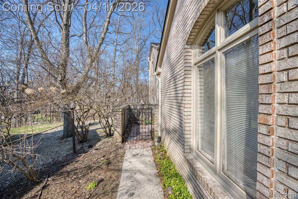 1157 Hillpointe Circle, Bloomfield Hills, MI 48304 — Photo 7
