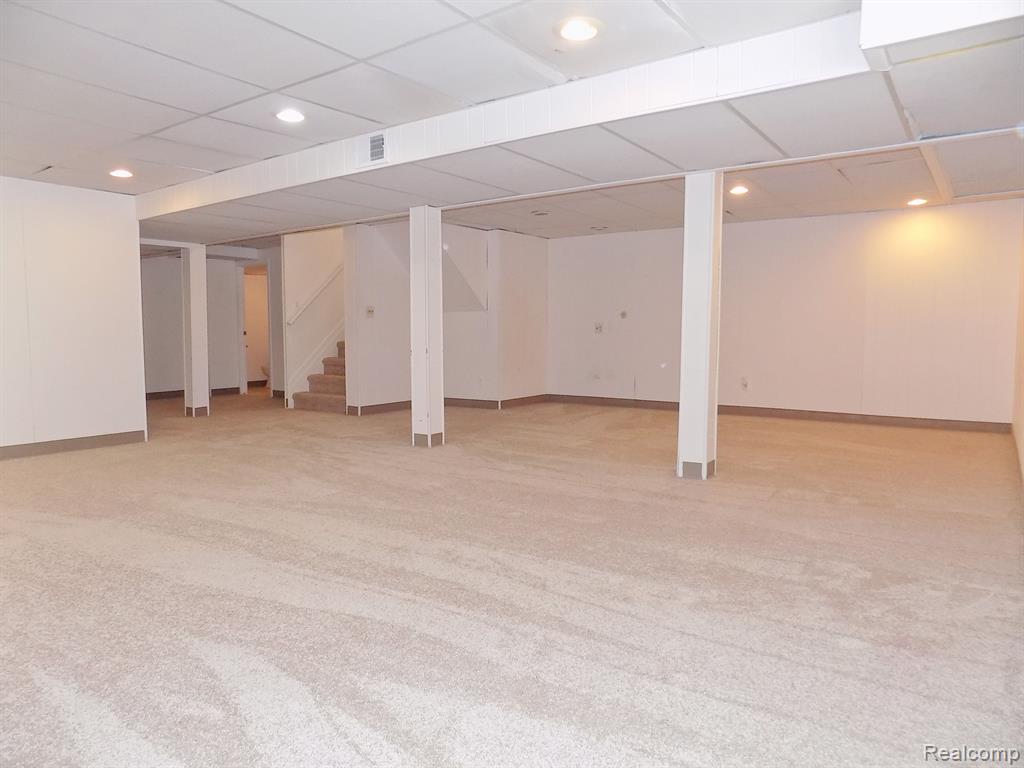 7158 PEBBLE PARK Drive, West Bloomfield, MI — Photo 34