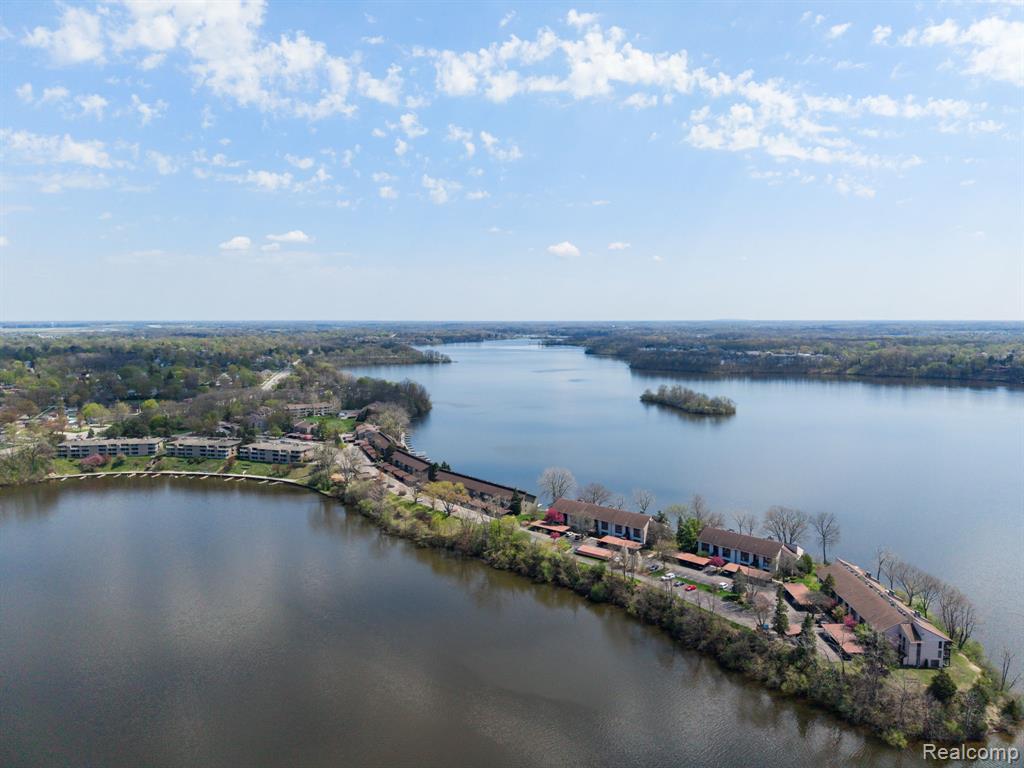 1680 Cliffs Landing, 302E, Ypsilanti, MI 48198 — Photo 52