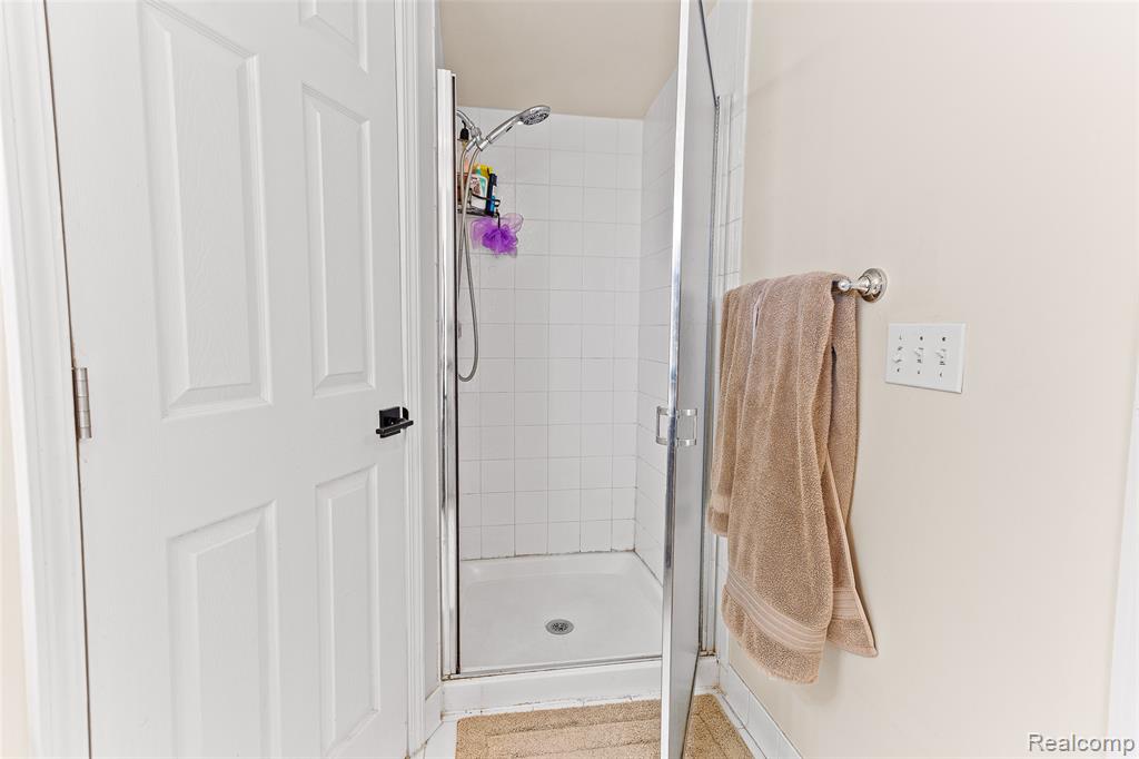 1484 Chapleau Drive, Ann Arbor, MI 48103 — Photo 35