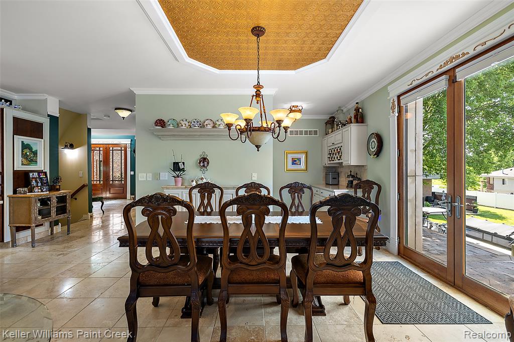 328 S Broadway Street, Lake Orion, MI 48362 — Photo 37