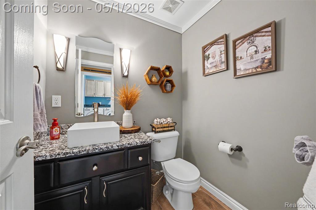 48333 Manchester Drive, Macomb, MI 48044 — Photo 27