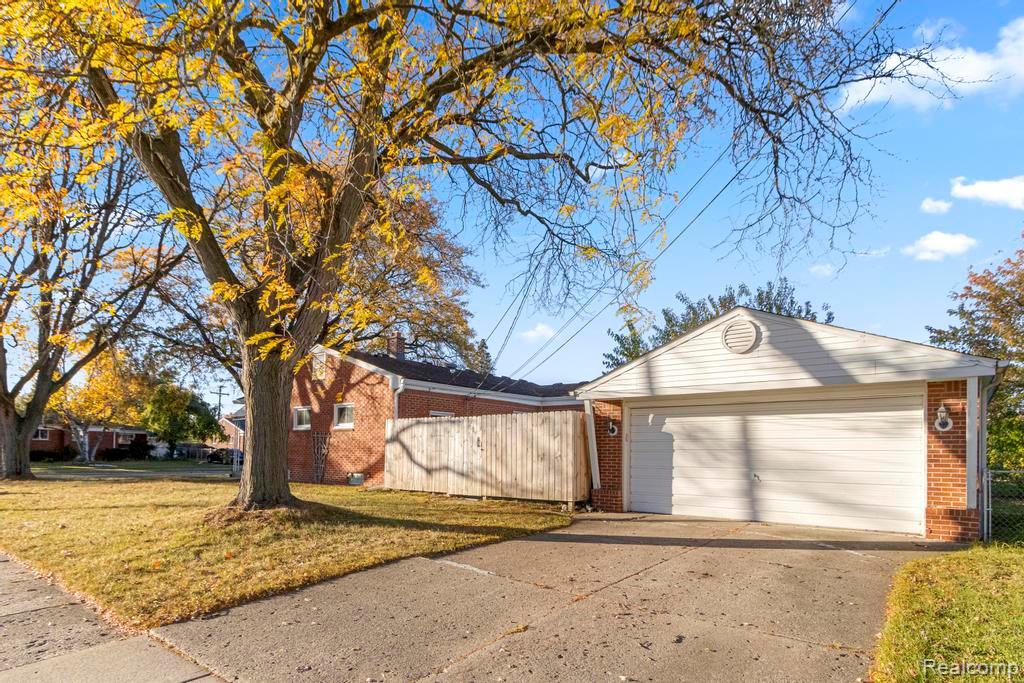 7912 Gary Avenue, Westland, MI — Photo 22