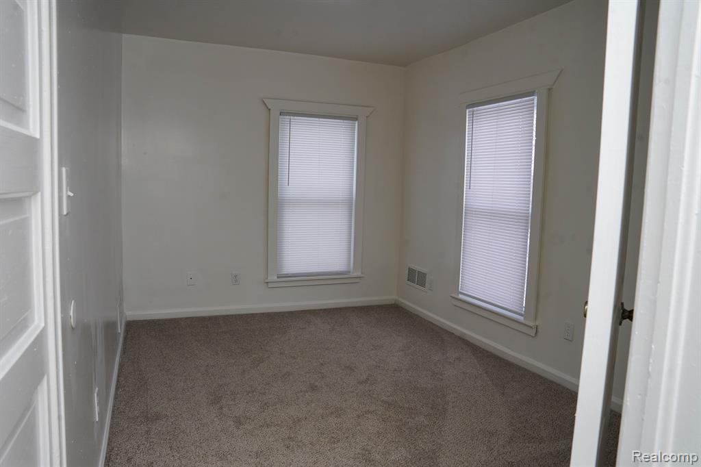 81 WILLARD Street, Pontiac, MI 48342 — Photo 28