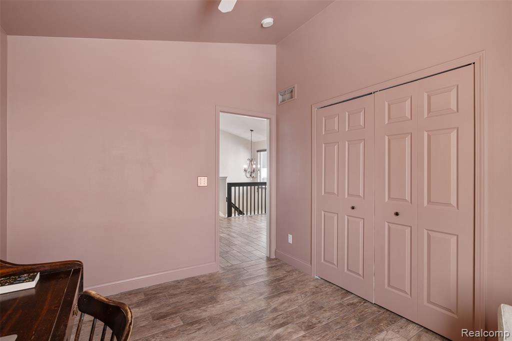52400 Huntley Avenue, New Baltimore, MI 48047 — Photo 27