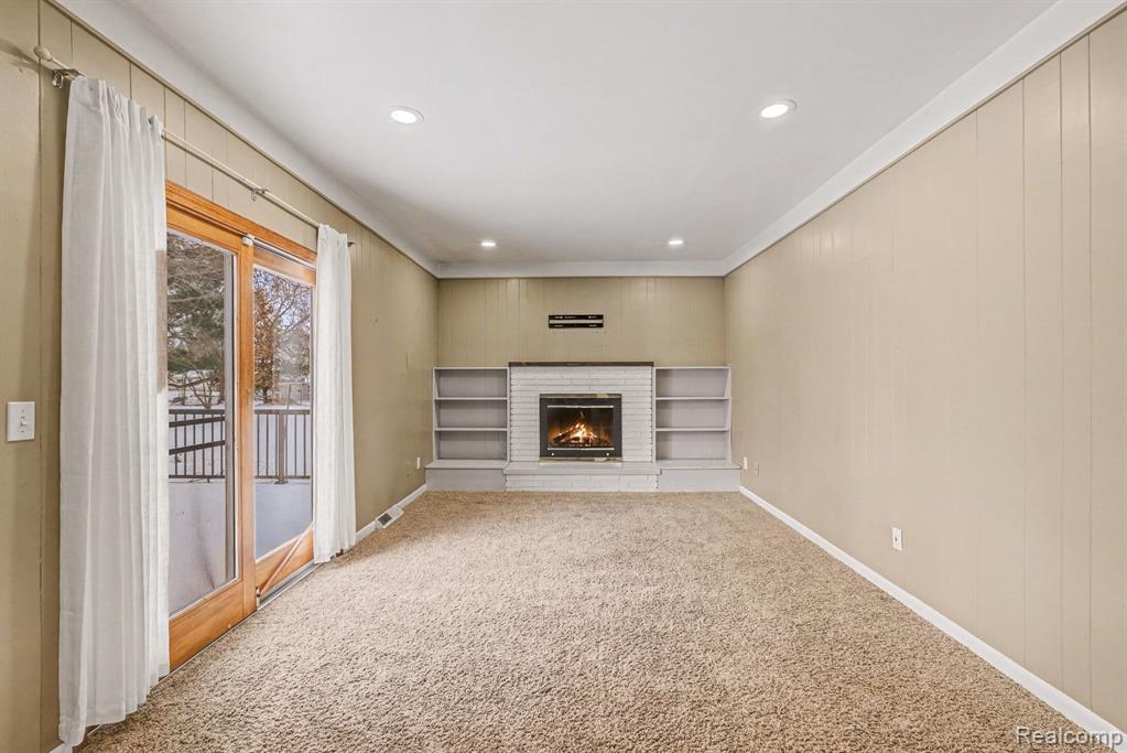 4362 Meadowlark Drive, Grand Blanc, MI 48439 — Photo 13