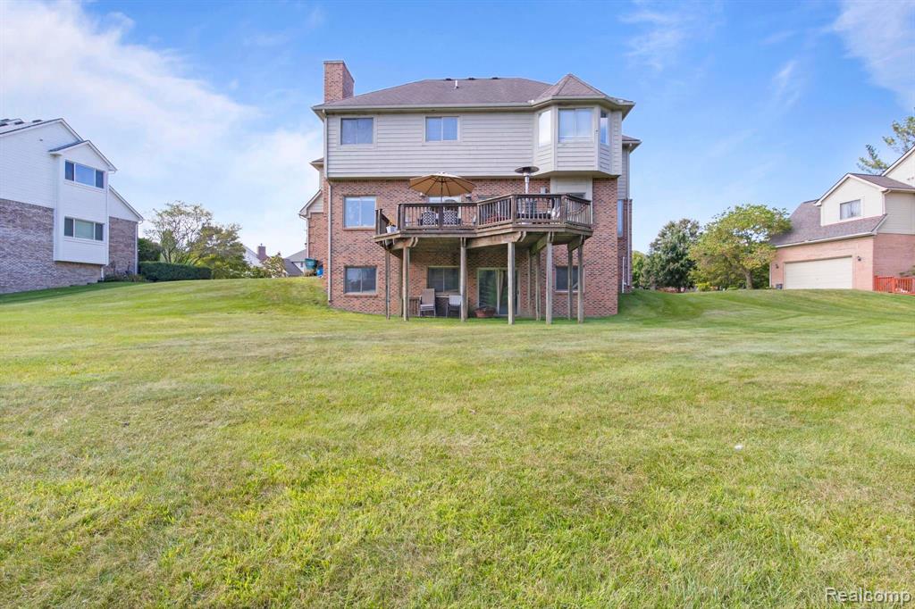 8978 WOODLORE SOUTH Drive, Plymouth, MI 48170 — Photo 4
