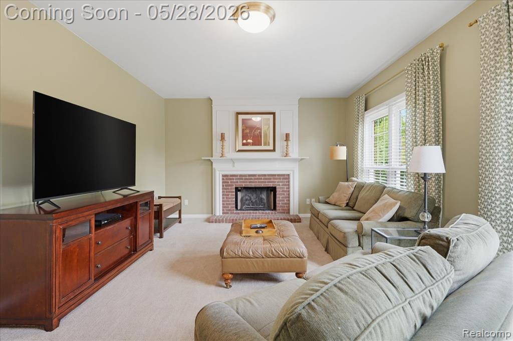 3703 Hidden Forest Drive, Lake Orion, MI — Photo 3