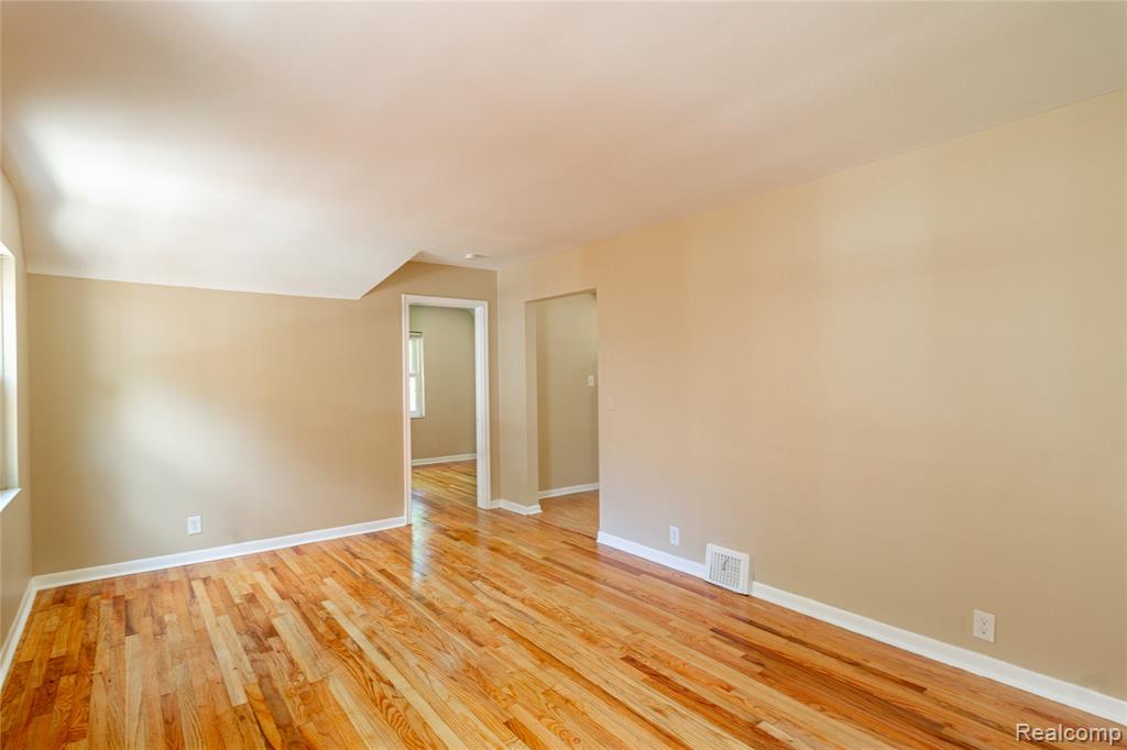 20201 Stotter Street, Detroit, MI 48234 — Photo 9