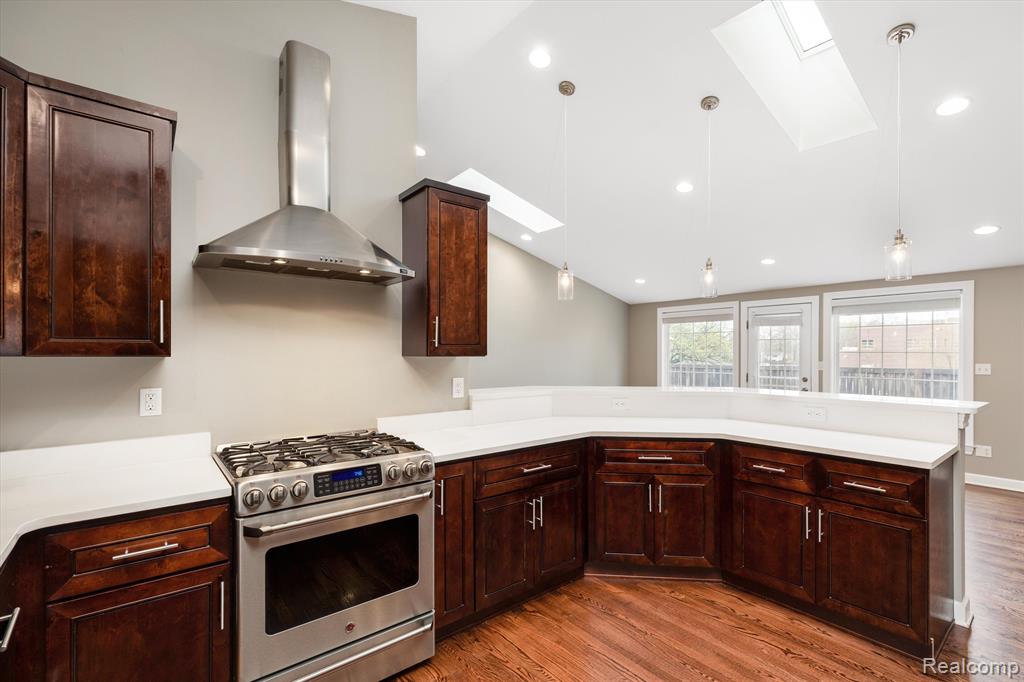 854 Brooklawn Drive, Troy, MI 48084 — Photo 10
