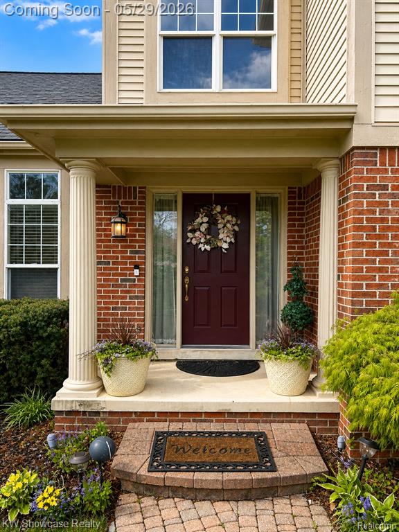5457 Shelton Drive, Commerce Twp, MI 48382 — Photo 2