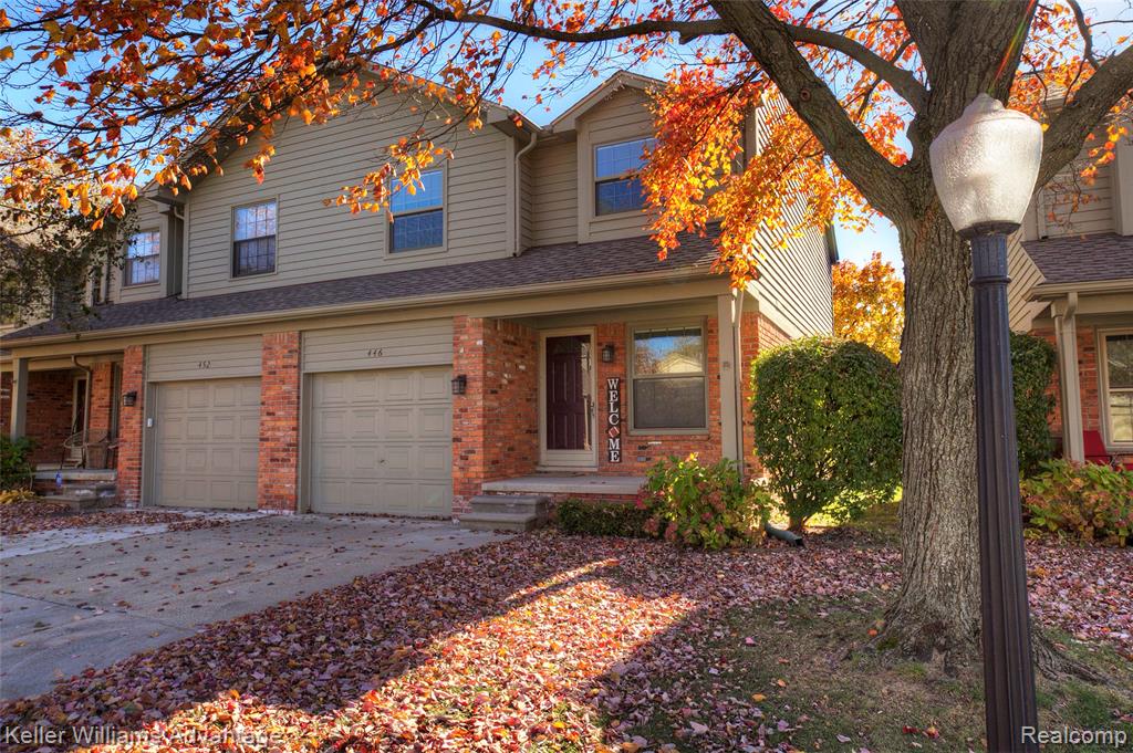 446 Oakgrove Court, Clawson, MI — front exterior