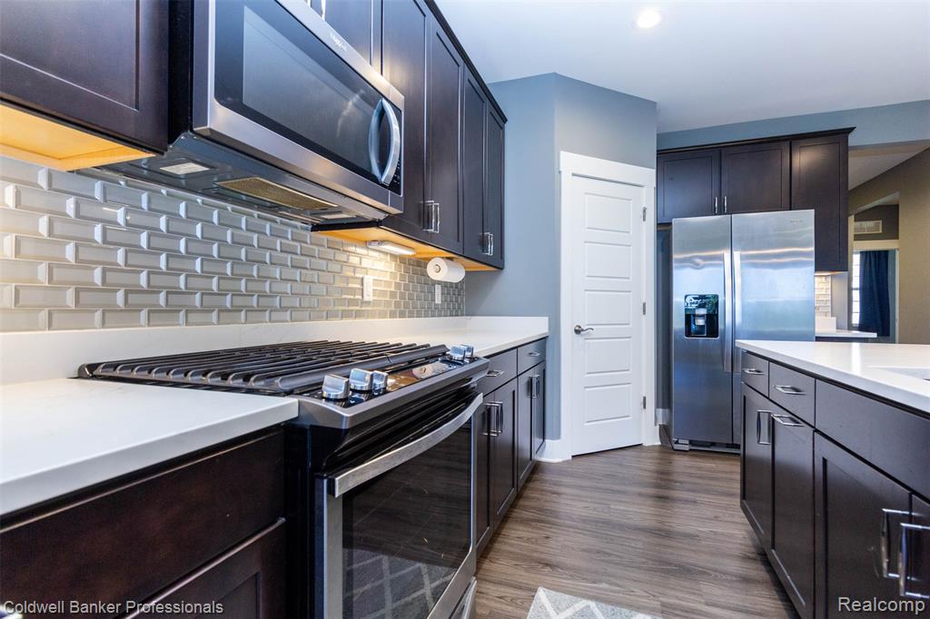 50047 Norfolk Court, Canton, MI 48188 — Photo 13