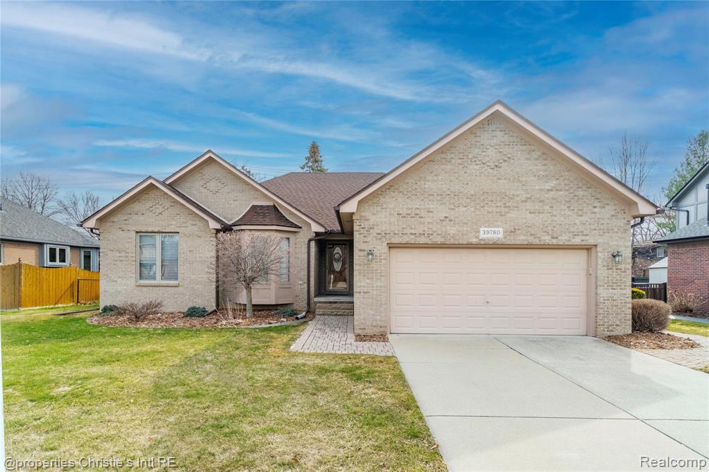 39780 Southpointe Avenue, Harrison Township, MI — front exterior