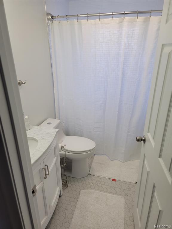614 E 13 MILE Road, Royal Oak, MI 48073 — Photo 22