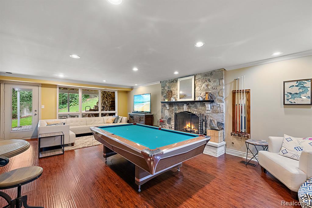 4378 Compton Way, Bloomfield Hills, MI 48302 — Photo 34