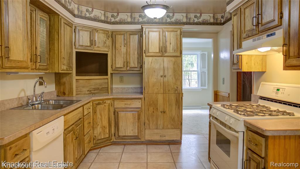 4465 Dirker Road, Saginaw, MI 48638 — Photo 18