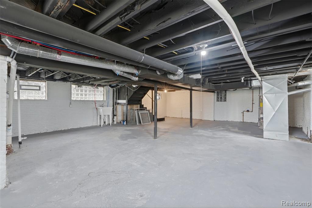 725 Lakewood Street, Detroit, MI 48215 — Photo 25