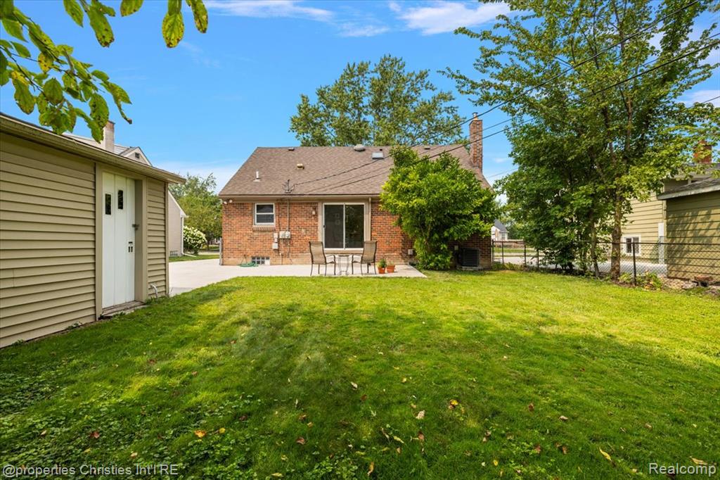 10819 W 11 Mile Road, Huntington Woods, MI — Photo 45