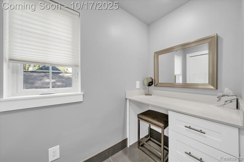 818 Longfellow Avenue, Royal Oak, MI 48067 — Photo 34