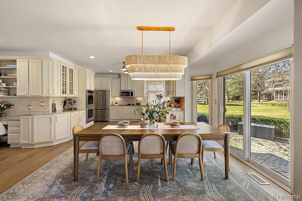 47082 NORTHUMBERLAND Street, Novi, MI — Photo 38