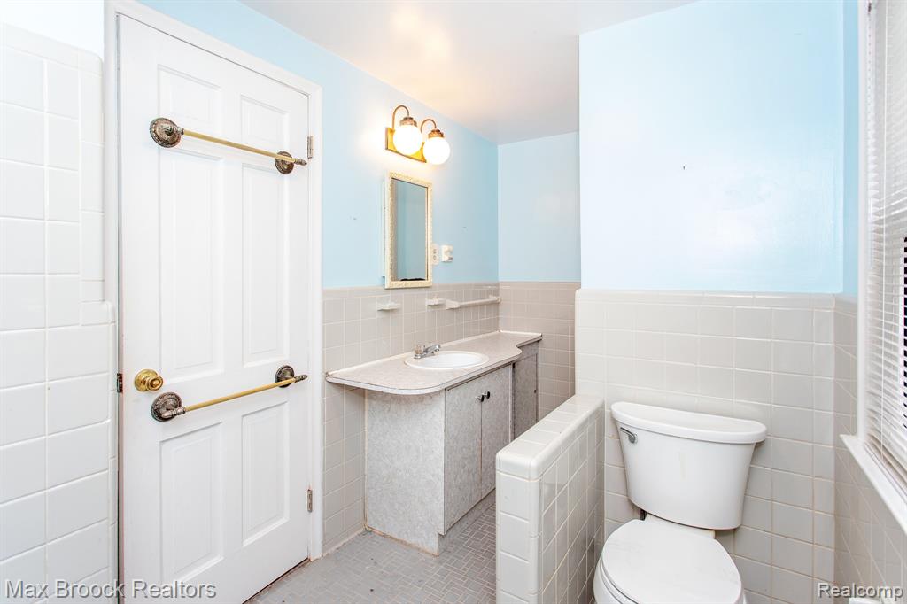 1852 Edgewood Boulevard, Berkley, MI 48072 — Photo 33