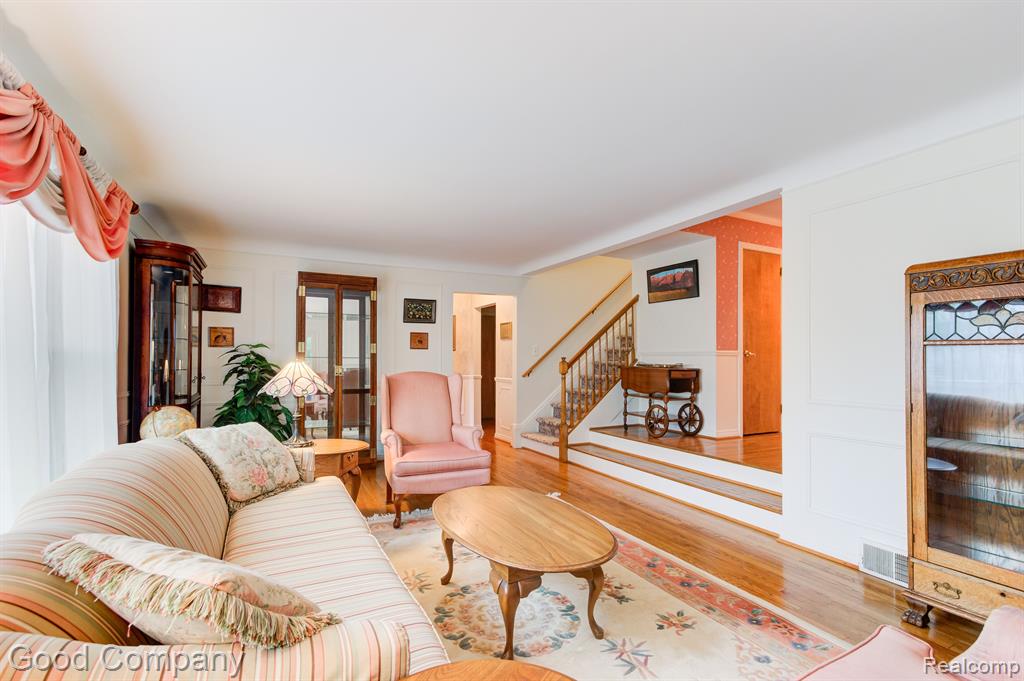 4008 PARKVIEW Drive, Royal Oak, MI 48073 — Photo 13