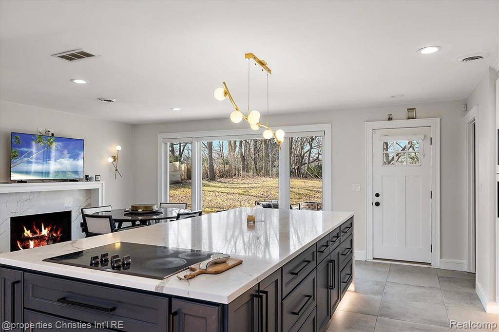 4361 MEADOWLANE Court, Bloomfield Hills, MI 48304 — Photo 38