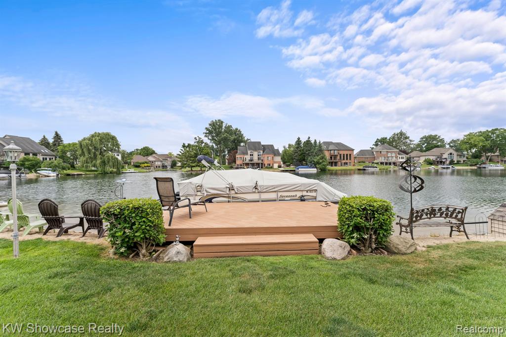 9210 Twin Lakes Drive, White Lake, MI — Photo 11