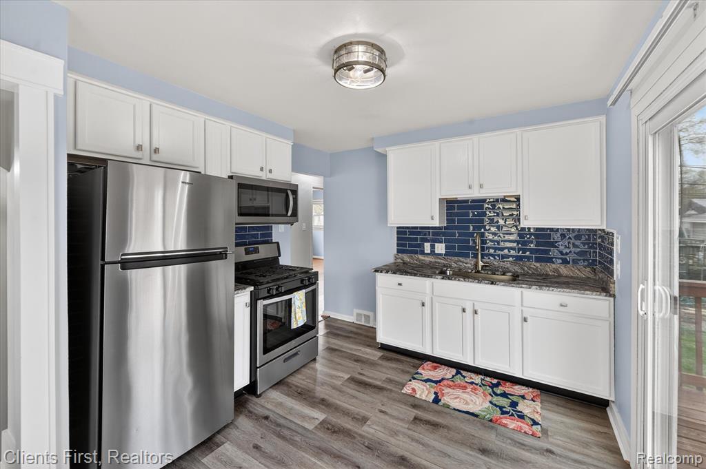18441 Poinciana, Redford, MI 48240 — Photo 11