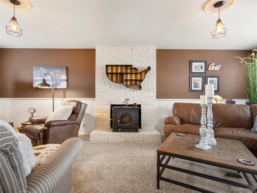 7721 Carrousel Boulevard, Westland, MI — Photo 23