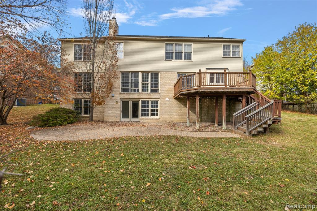 5699 Applegrove Drive, West Bloomfield, MI 48324 — Photo 39