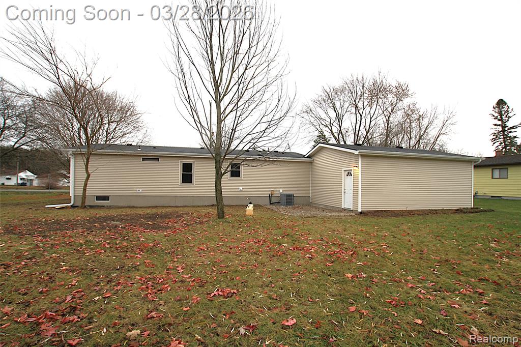 7464 Jennings Road, Swartz Creek, MI 48473 — Photo 4