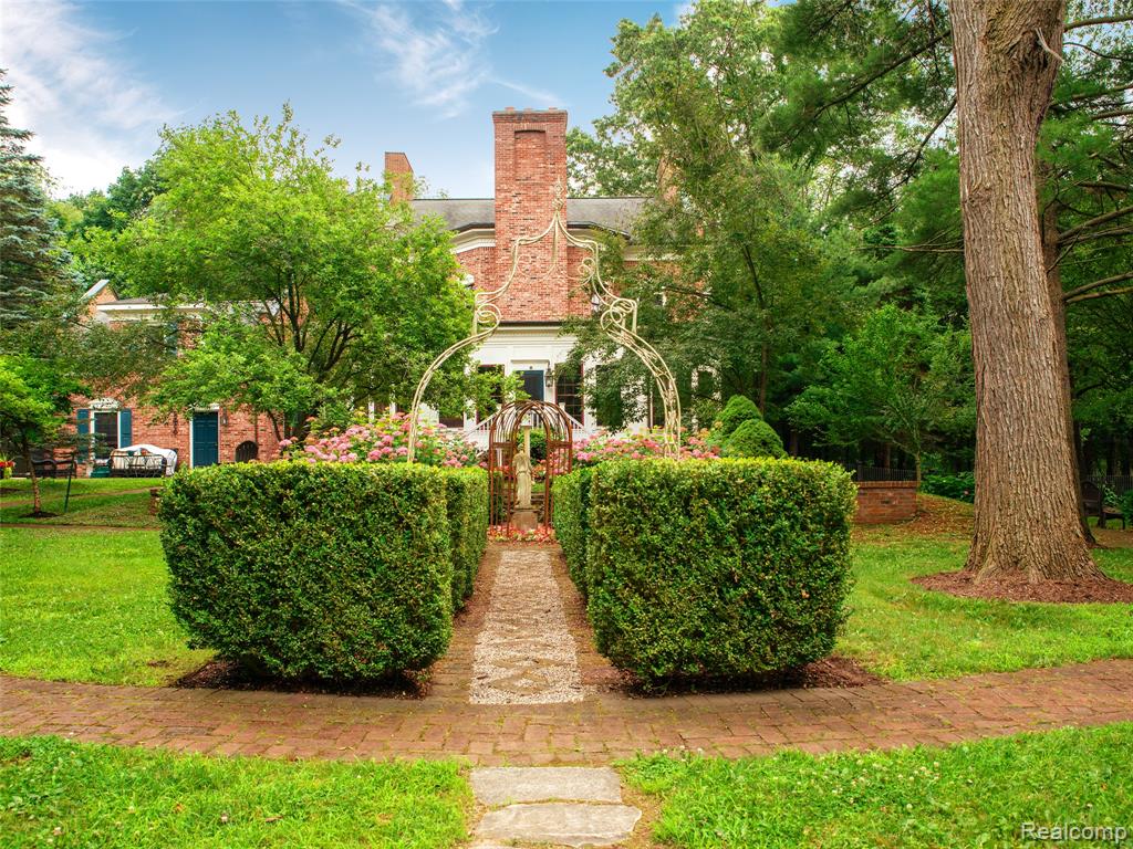 6230 WINKLER MILL Road, Rochester Hills, MI 48306 — Photo 9