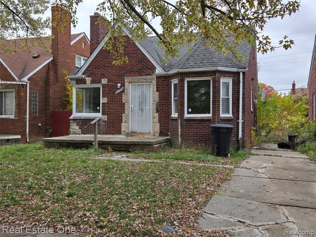5798 Oldtown Street, Detroit, MI 48224 — front exterior