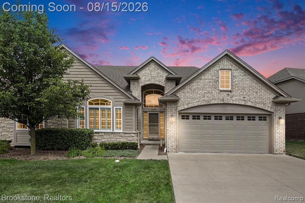 30499 Berghway Trail, Warren, MI 48092