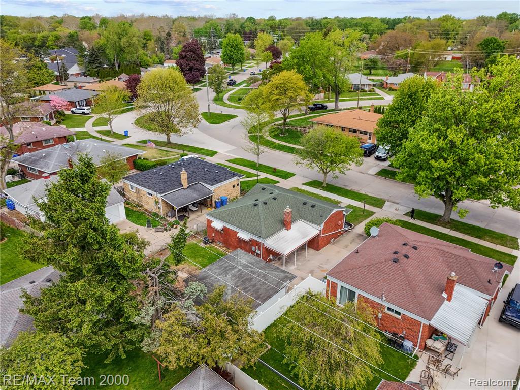8551 Rockland Street, Dearborn Heights, MI 48127 — Photo 4