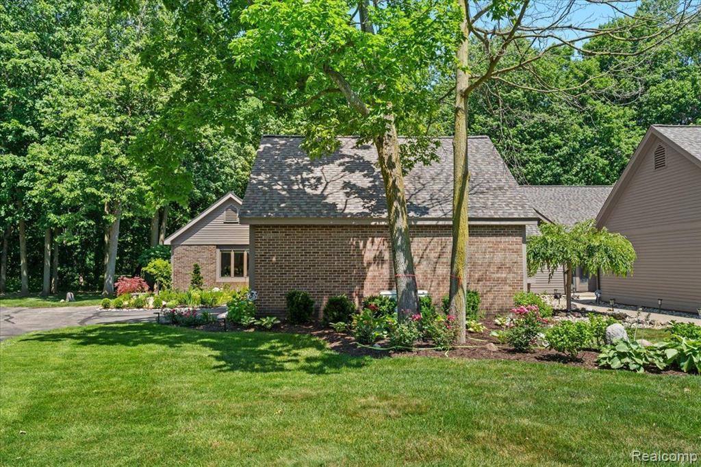 4596 COTTONWOOD Drive, Ann Arbor, MI 48108 — Photo 38