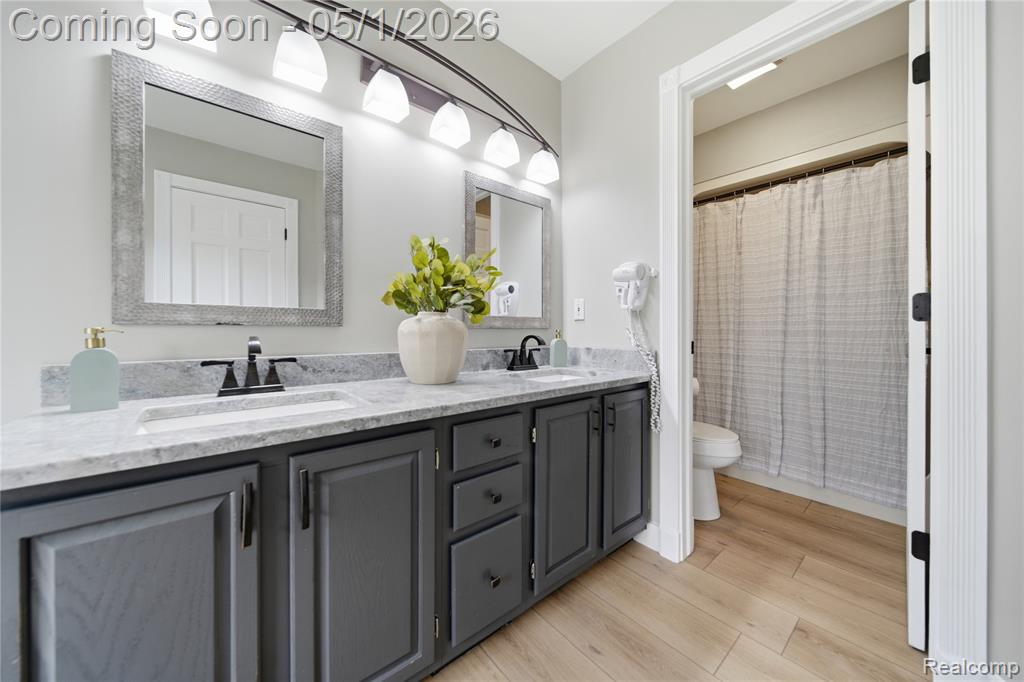 7527 Koby Court, White Lake, MI 48383 — Photo 21