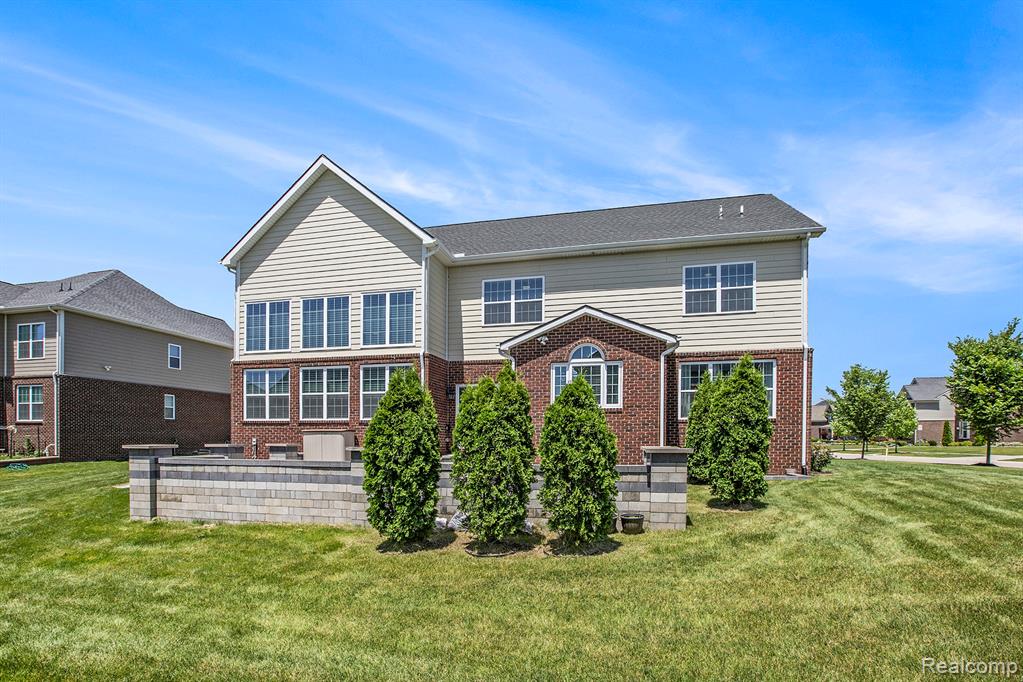 51021 Laurel Park, Canton, MI 48188 — Photo 34