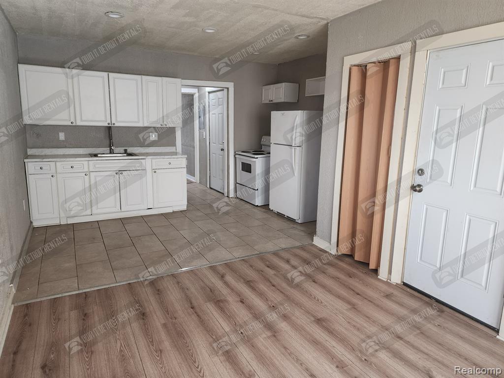 5250 Newport Street, Detroit, MI 48213 — Photo 5
