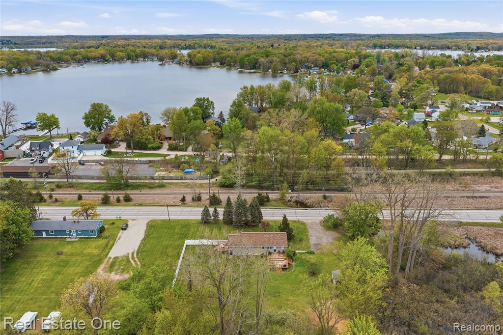 4915 E M 36, Pinckney, MI 48169 — Photo 30
