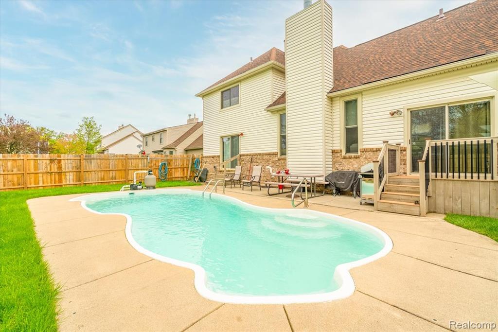 454 BREAKWATER, Belleville, MI 48111 — Photo 46