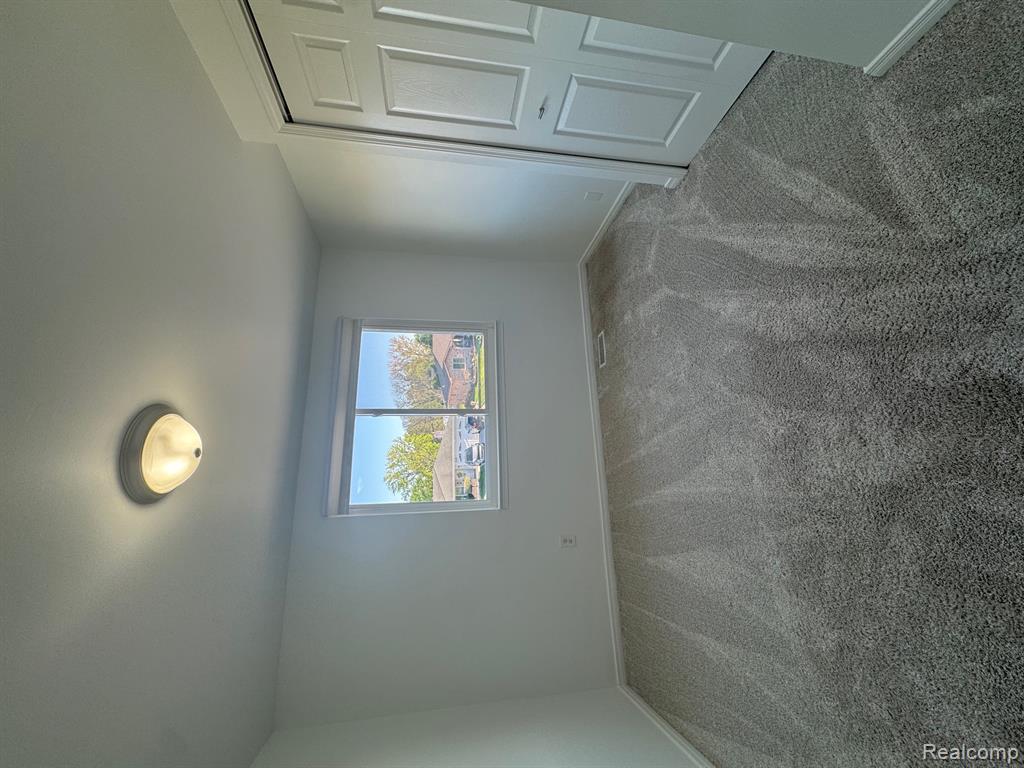 4137 Wingate Drive, Sterling Heights, MI 48310 — Photo 8