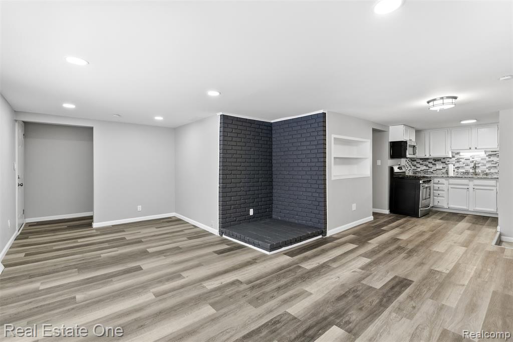4005 Weddell Street, Dearborn Heights, MI 48125 — Photo 5