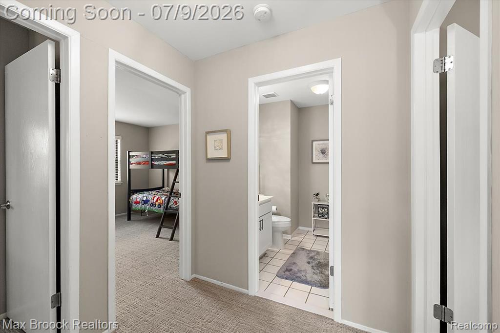 5601 Drake Hollow Drive W, West Bloomfield, MI — Photo 27